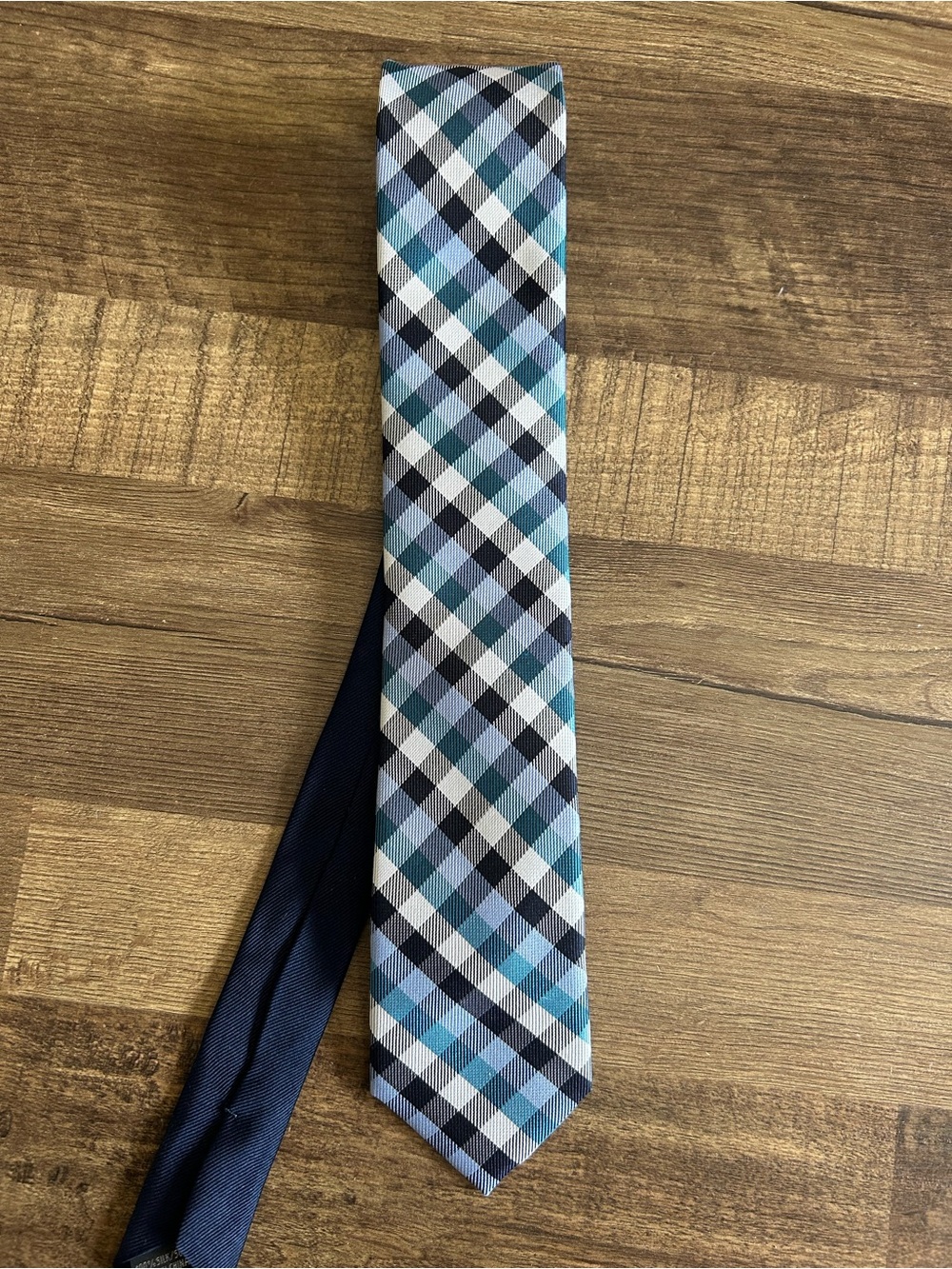 Tommy Hilfiger Men’s 100% Silk Tie Blue Teal Plaid Tartan Check NWT